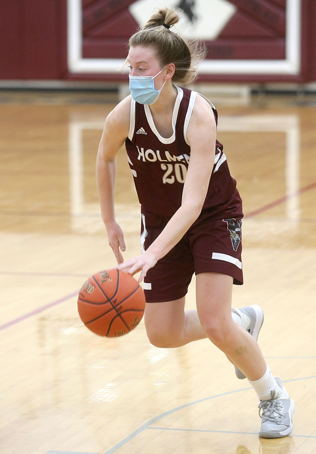 January 26: Holmen vs Central